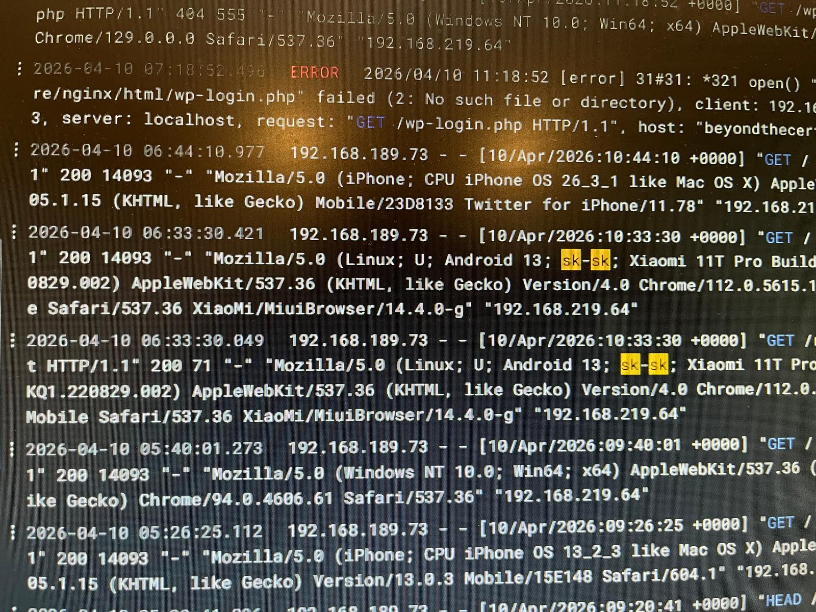 Loki logs showing Slovakia visitor